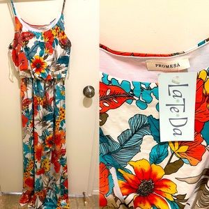 Gorgeous Tropical Maxi Dress. New with tags